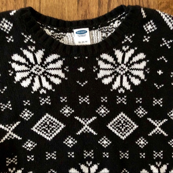 Old Navy Circle Hem Printed Sweater, 18-24 Months - Picture 4 of 5